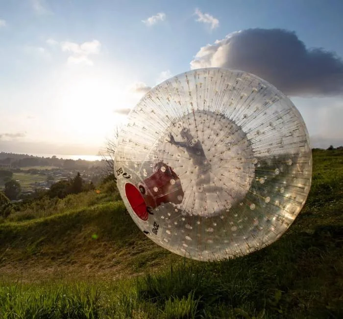 Land zorbing ball